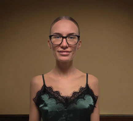 Sara Milojevic als Susanne Schmidt
